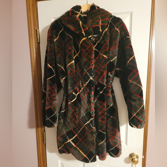 Real mink fur coat in pristine condition!